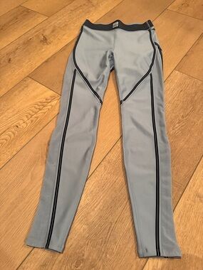 ALO Yoga Light blue Leggings with Black Trim